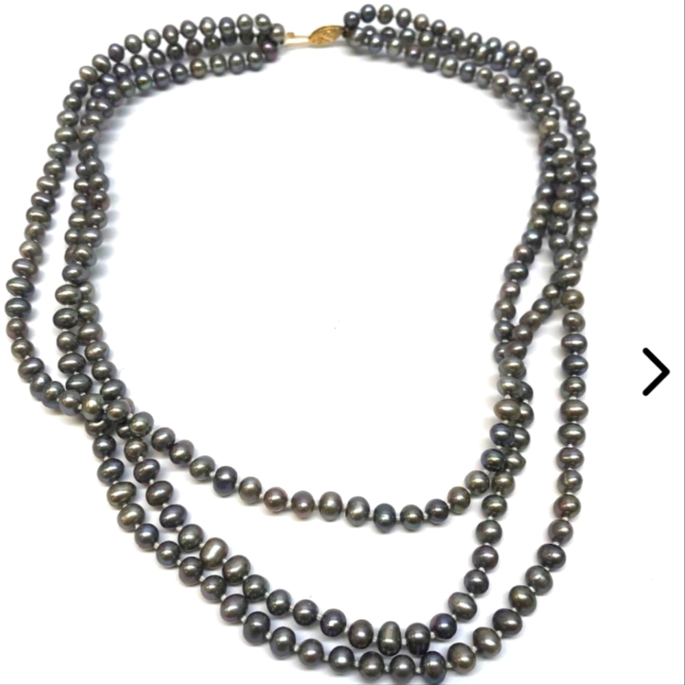 14K Gold Clasp Tri Strand Color Pearl Necklace 51.80g